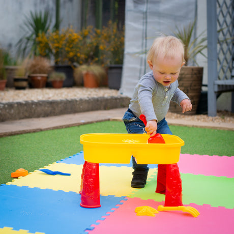 Water Guns & Water Toys