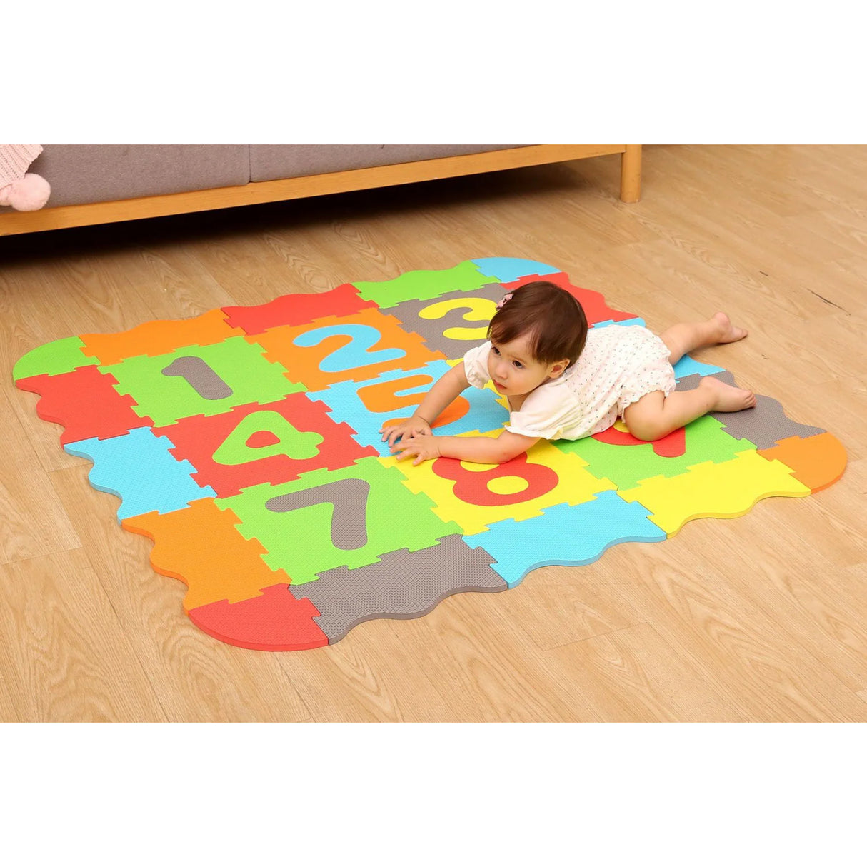 Interlocking Foam Play Mats with 40 Ball Pit Balls