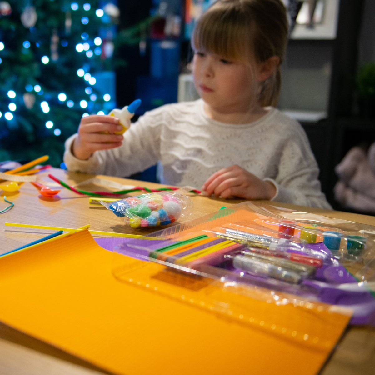 Arts & Crafts – Planet Direct